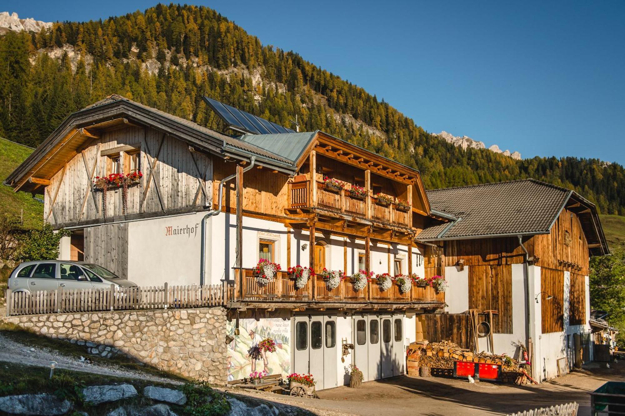 Maierhof Villa La Valle Luaran gambar